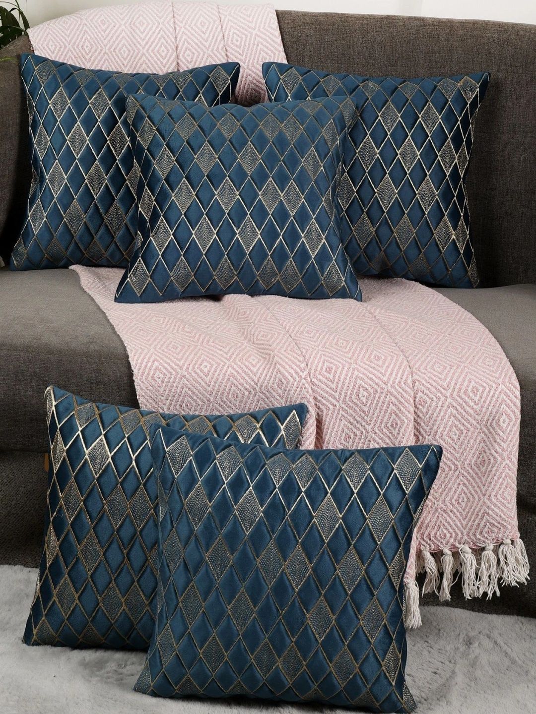 TANLOOMS Blue Set of 5 Geometric Velvet Square Cushion Covers-image-33
