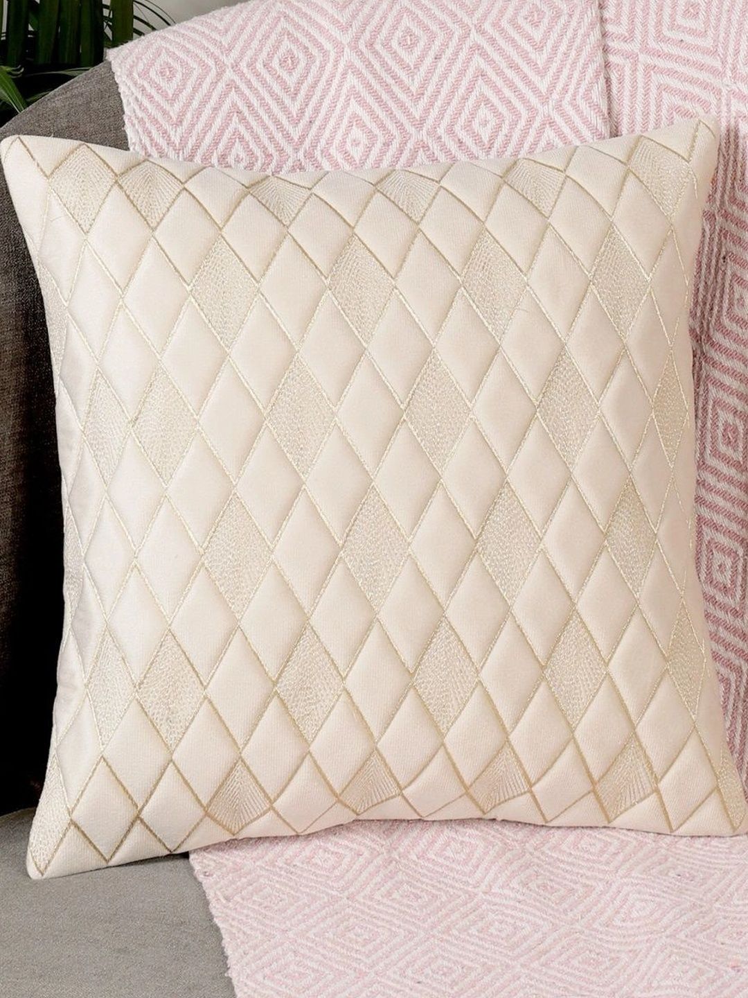 MONKDECOR Cream-Coloured Geometric Velvet Square Cushion Covers-picture-47