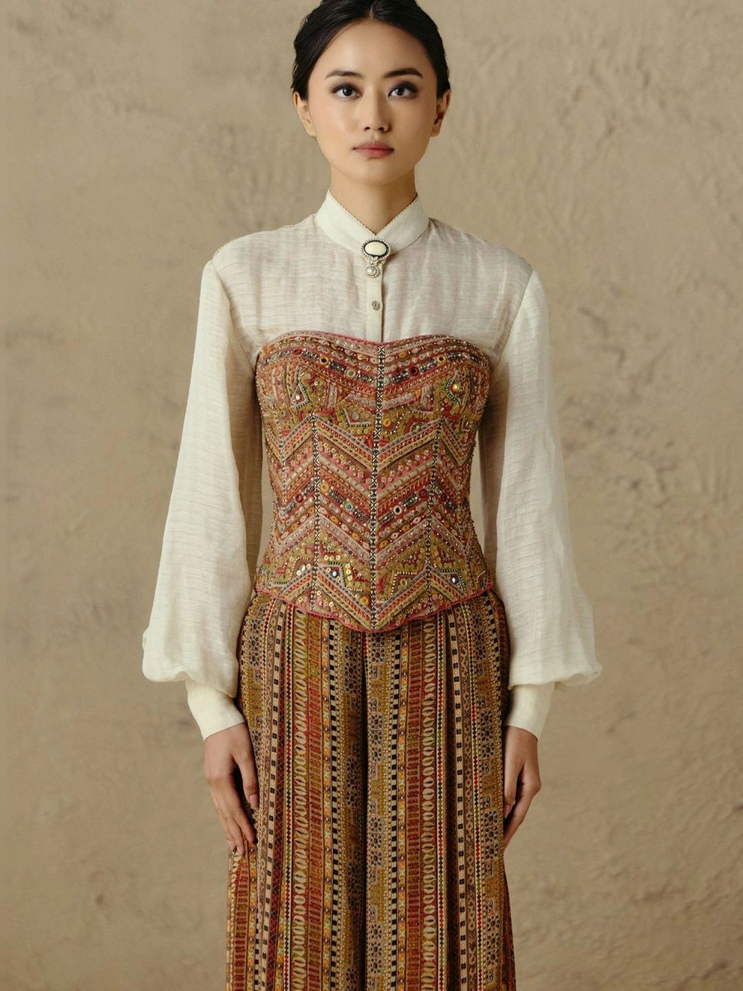 OTT Tarun Tahiliani Embroidered Rabari Strapless Corset-picture-32