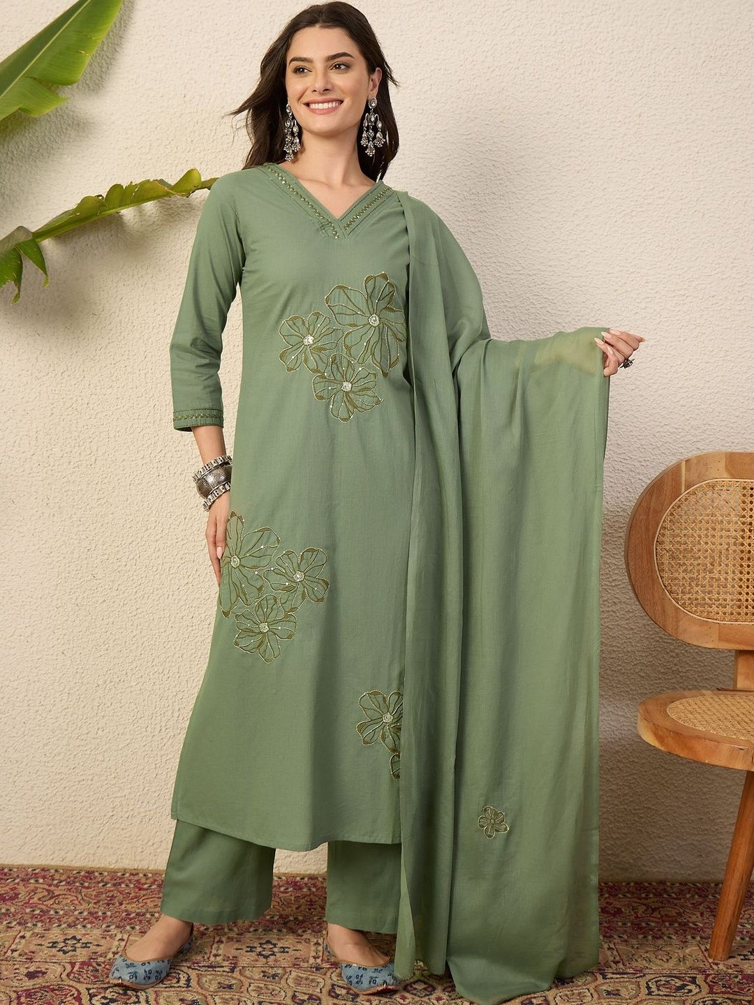Anouk Women Floral Embroidered Regular Thread Work Pure Cotton Kurta with Palazzos & With Dupatta-picture-35