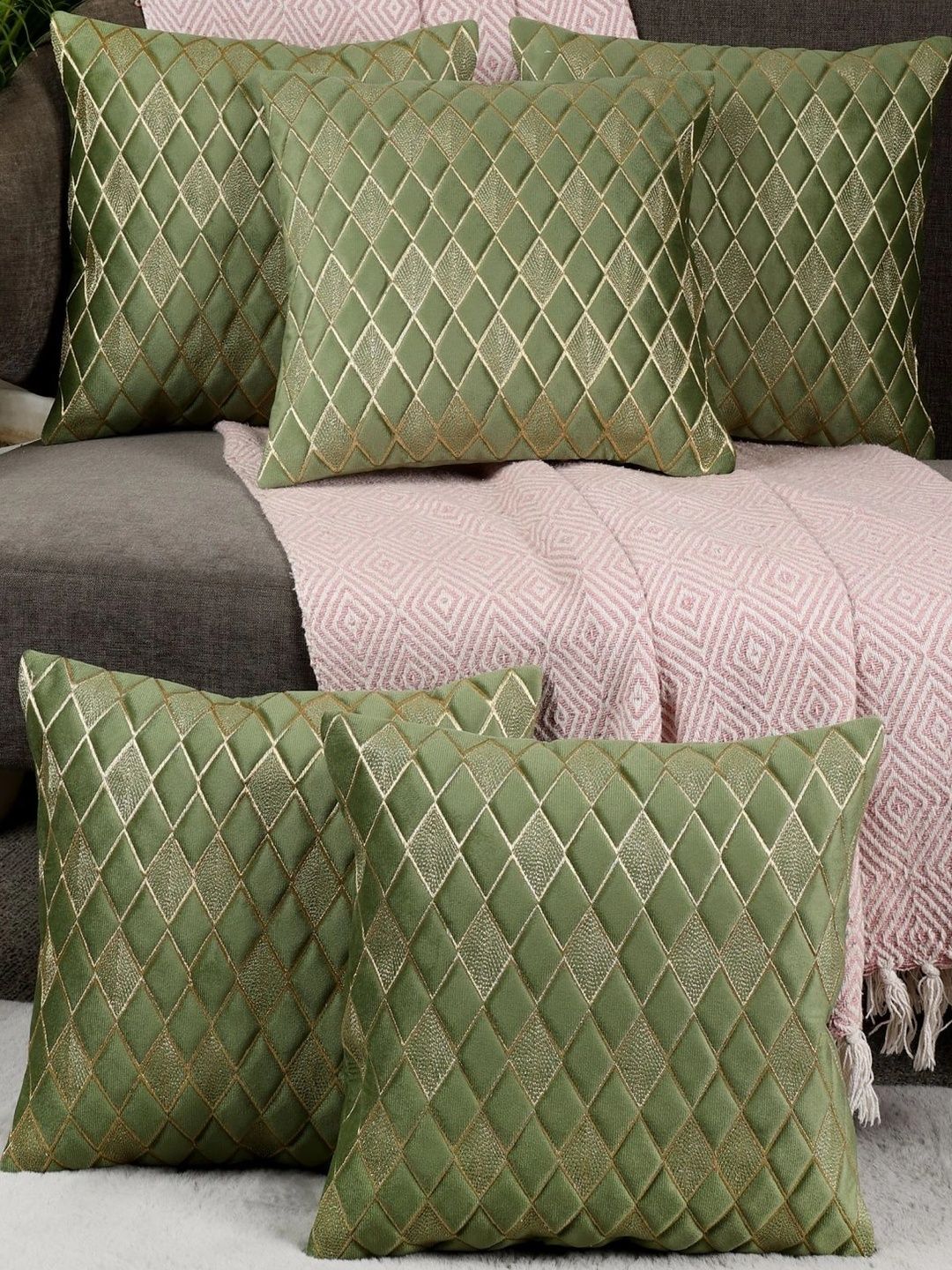 TANLOOMS Green Set of 5 Geometric Velvet Square Cushion Covers-picture-49