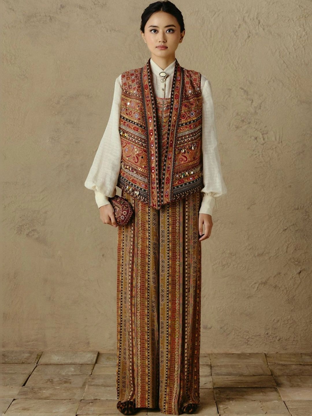 OTT Tarun Tahiliani Women Open Front Jacket with Embroidered-picture-23