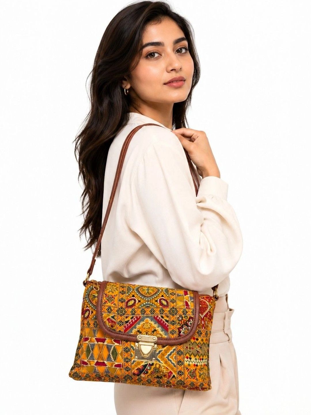 HERE&NOW Ethnic Motifs Printed Sling Bag-picture-26