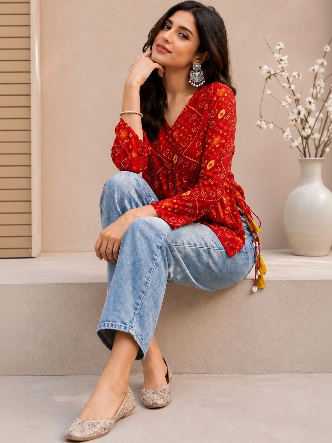 Youthnic Bandhani Printed V-Neck Kurti-image-18