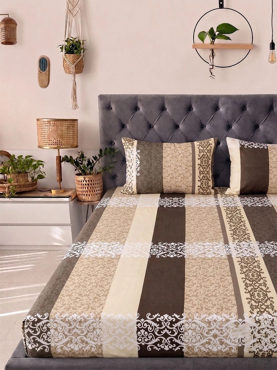 Myntra Elegant Homes Beige & Cream-Coloured Striped 300 TC King Bedsheet with 2 Pillow Covers-picture-15