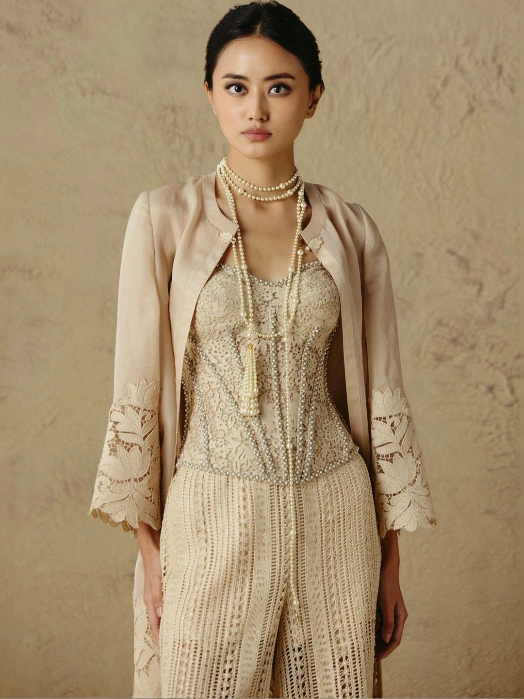 OTT Tarun Tahiliani Embellished Strapless Corset-picture-28