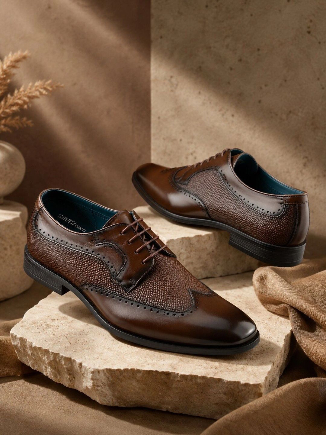 House of Pataudi Men Textured Pointed Toe Lace-Ups Brogues Formal Shoes-image-34