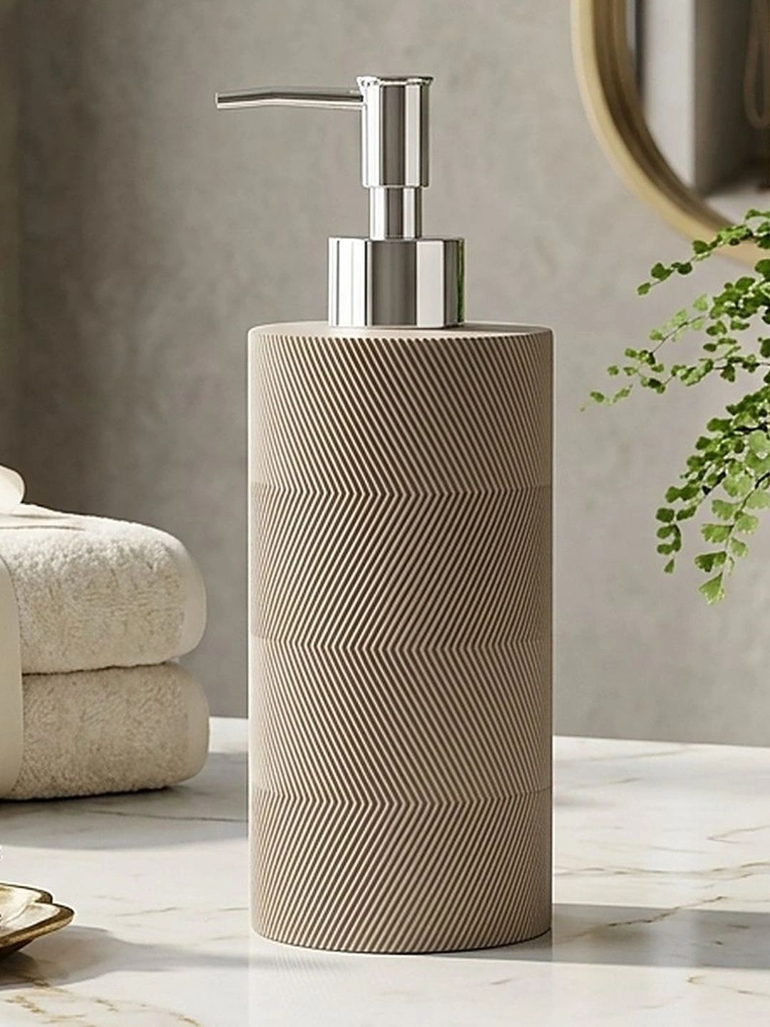 Pano Beige Geometric Polyresin Soap Dispenser-picture-37