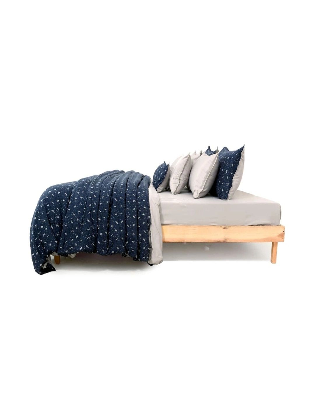 Zarf Blue & Off White Geometric 400 GSM Comforter-image-16
