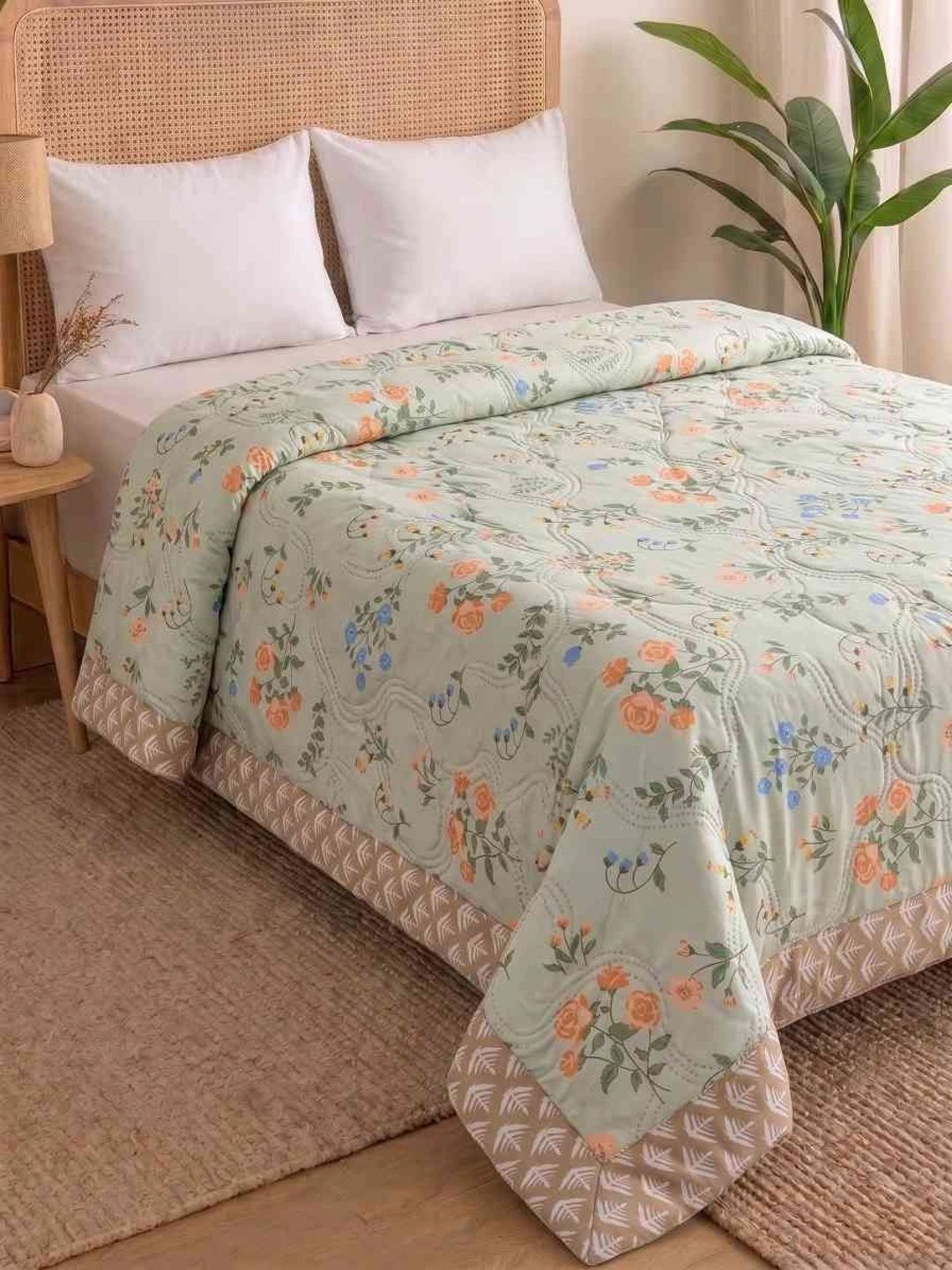 MAFATLAL Green Floral Microfiber Mild Winter 120 GSM Quilt-picture-32