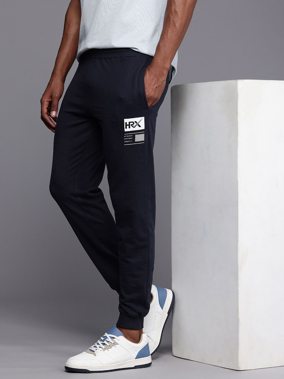 HRX by Hrithik Roshan Men Graphic Regular Fit Joggers