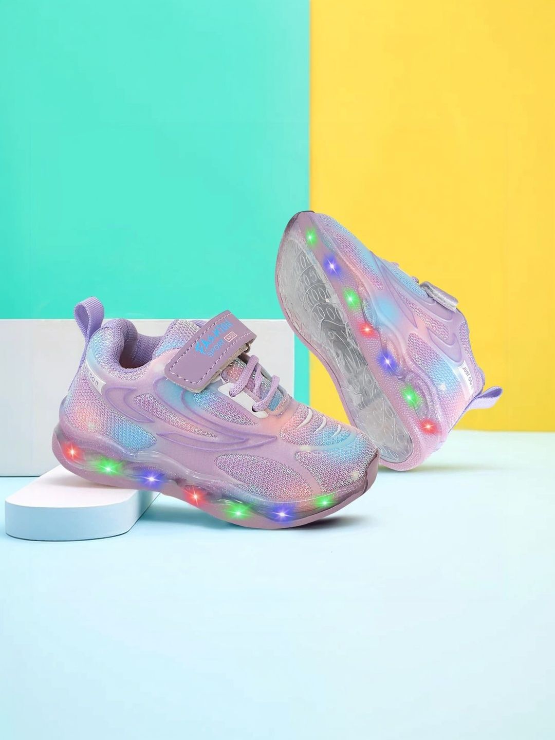 MUKUNDU Girls Colourblocked Sneakers-picture-12