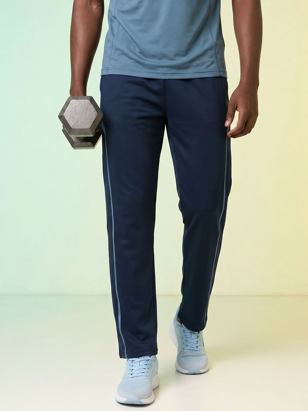 HRX by Hrithik Roshan Men Regular Fit Rapid Dry Training Track Pants-picture-17