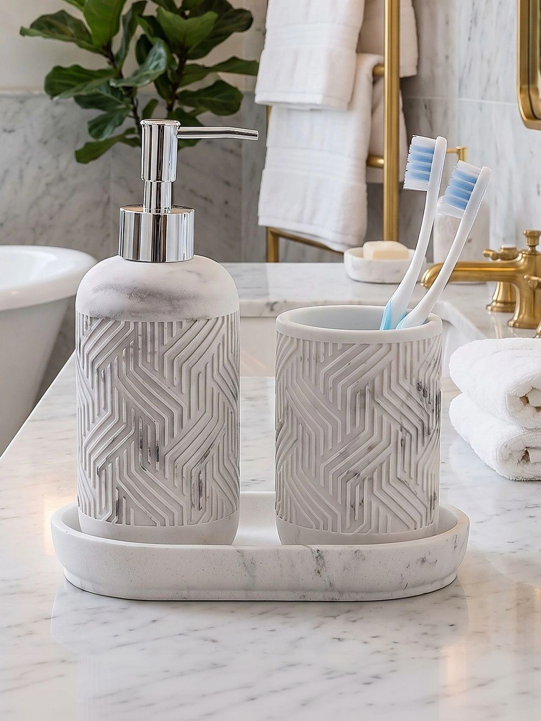 Pano White 3 piece Geometric Polyresin Bath Accessories Set-picture-20
