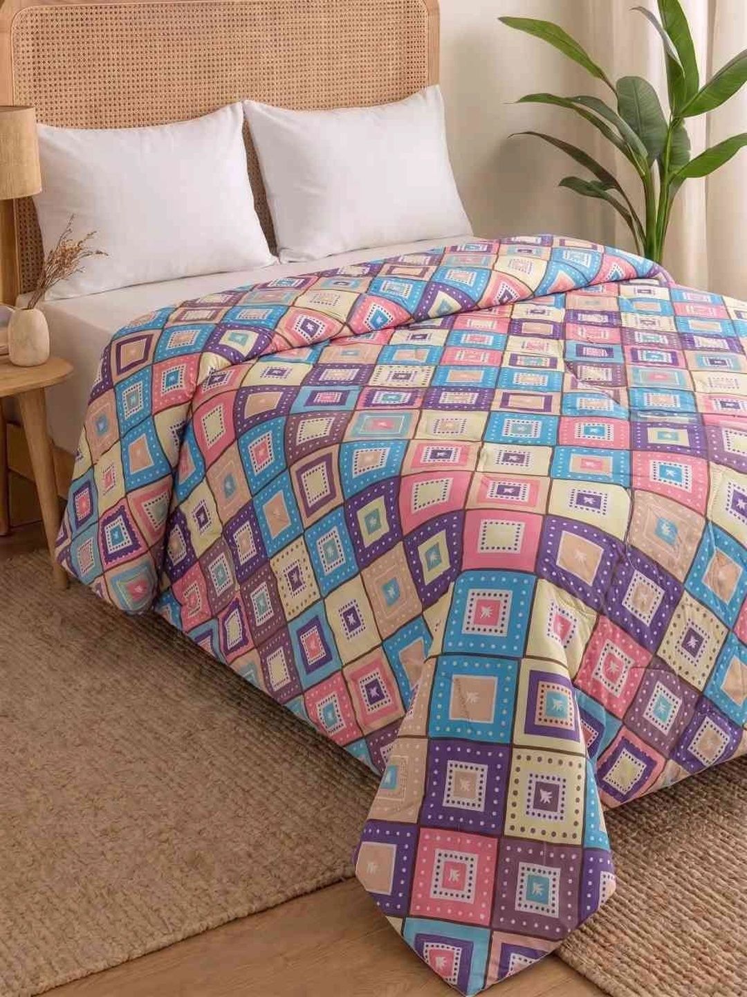 MAFATLAL Multicoloured Geometric Microfiber Mild Winter 120 GSM Quilt-picture-12