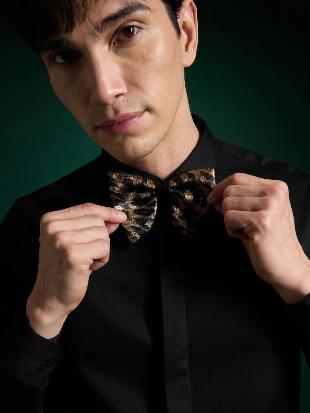 Komal Kothari Men Printed Bow Tie-picture-14