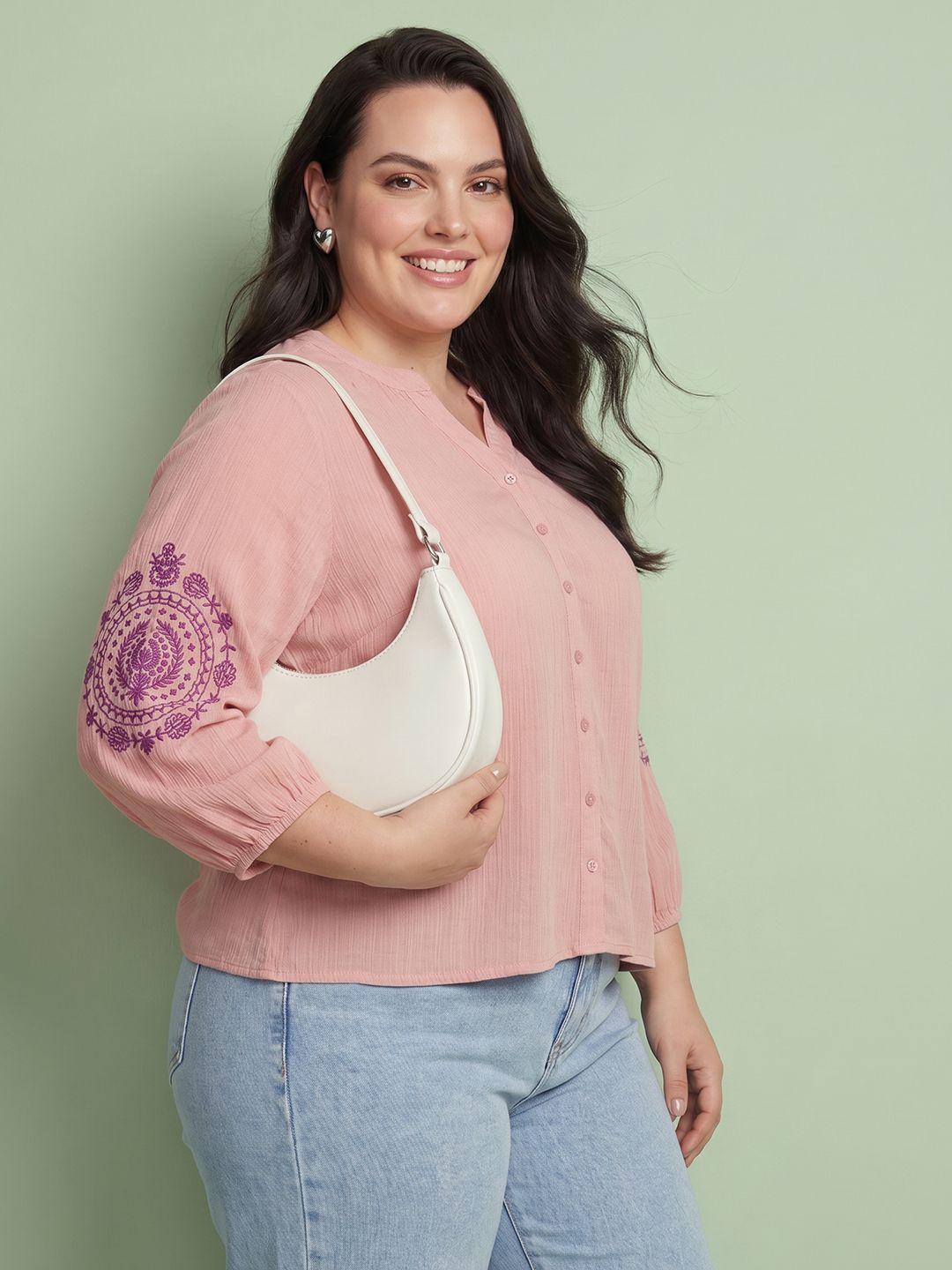 DressBerry Curve Plus Size Embroidered Top-picture-34