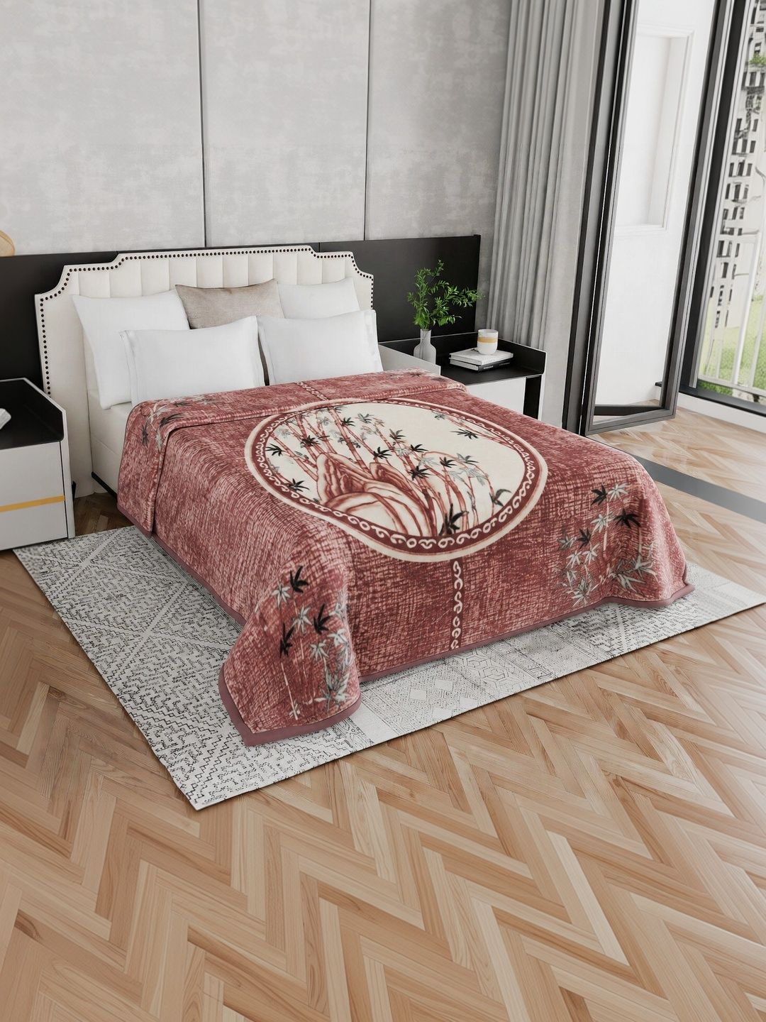 Signature Red & Cream-Coloured Floral Mink Heavy Winter Blanket-image-42