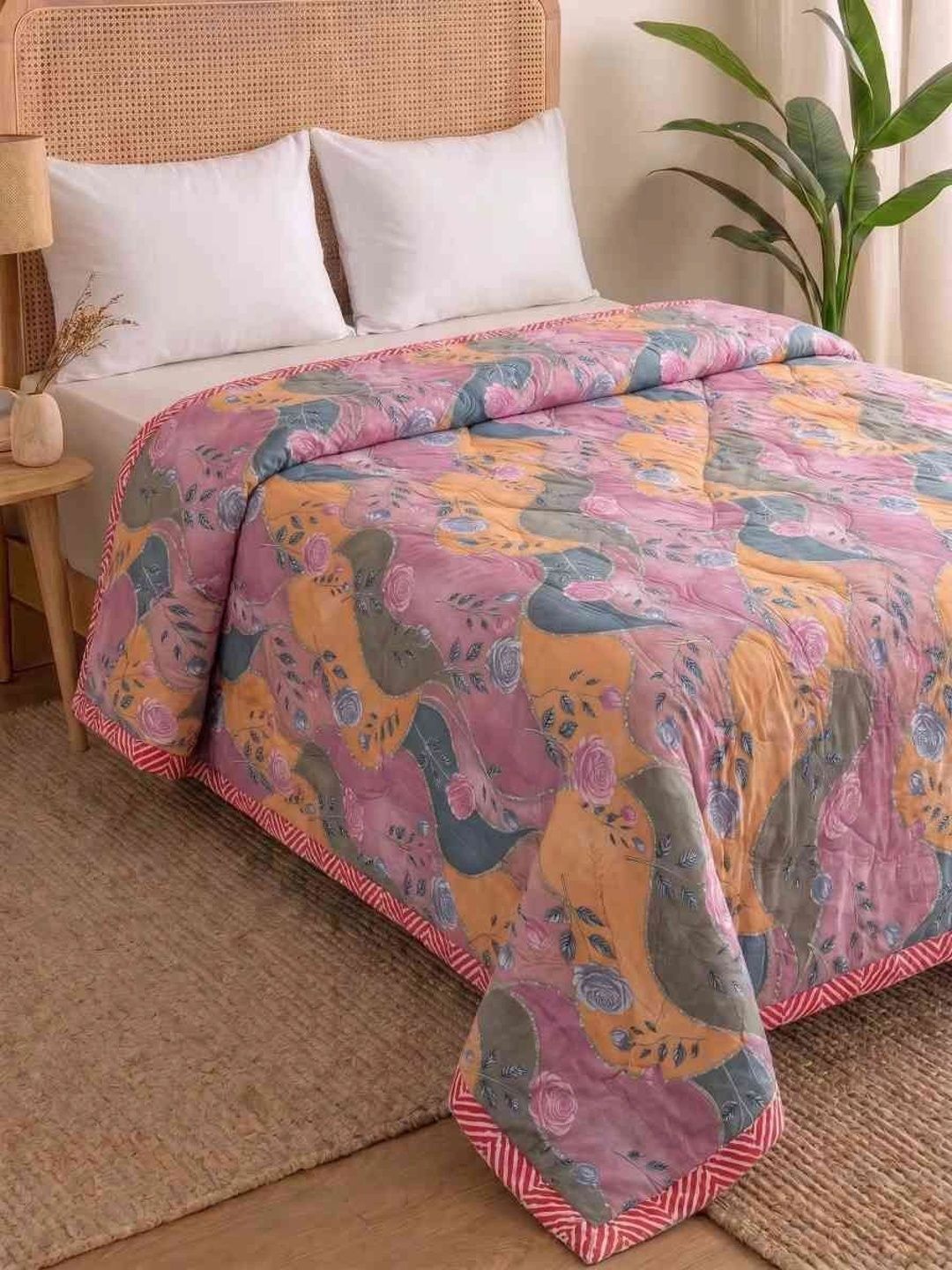 MAFATLAL Pink Floral Microfiber Mild Winter 120 GSM Quilt-picture-27
