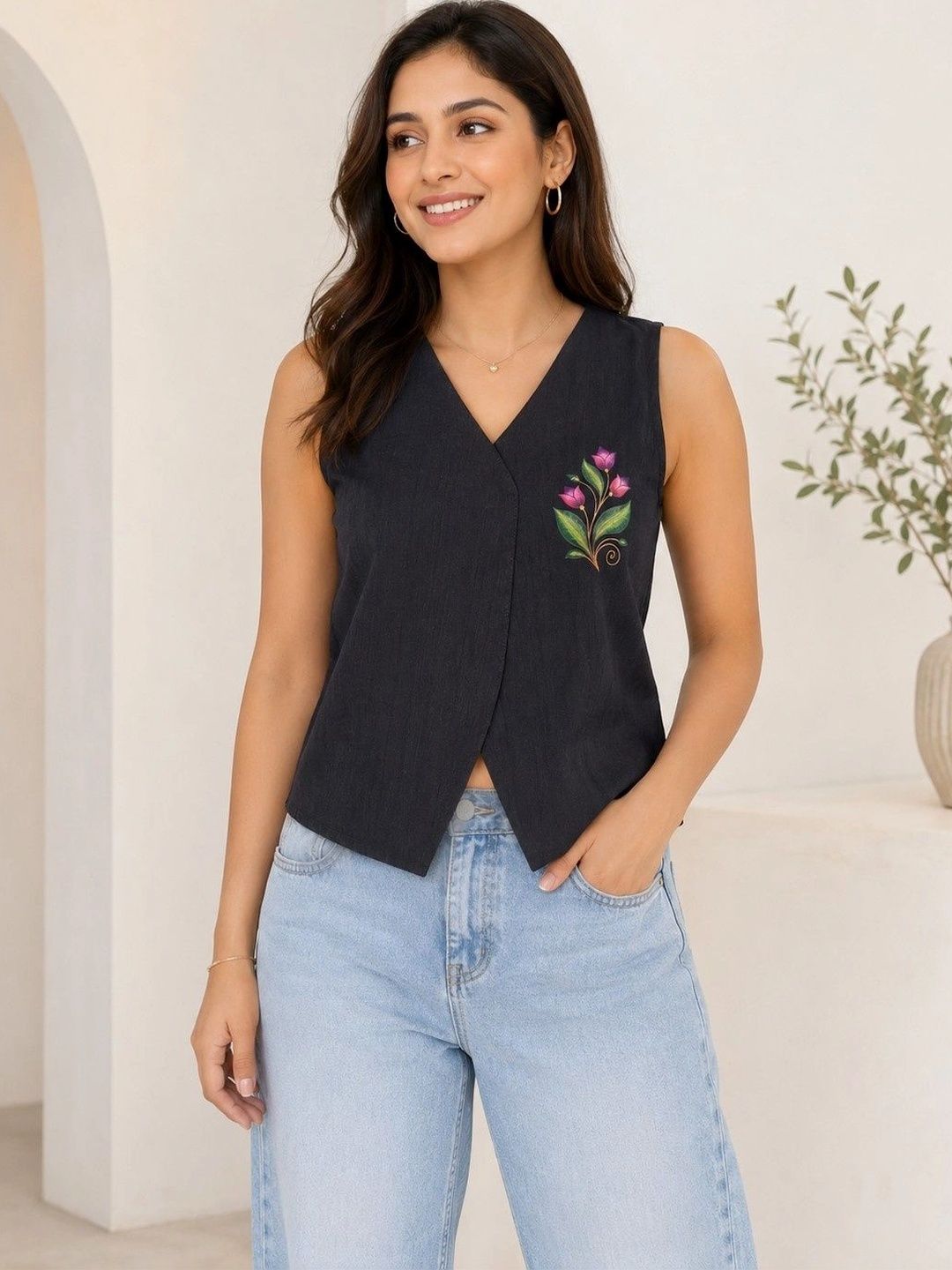 Moda Rapido Floral Printed Embroidered V-Neck Sleeveless Thread Work Waist Coat-picture-19
