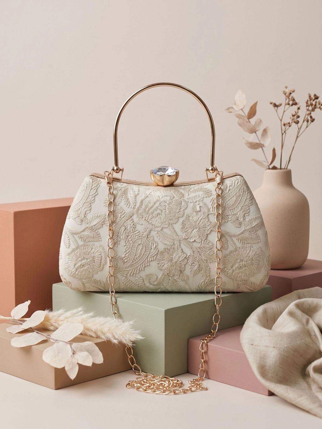 MISHA Embroidered Box Clutch-picture-30
