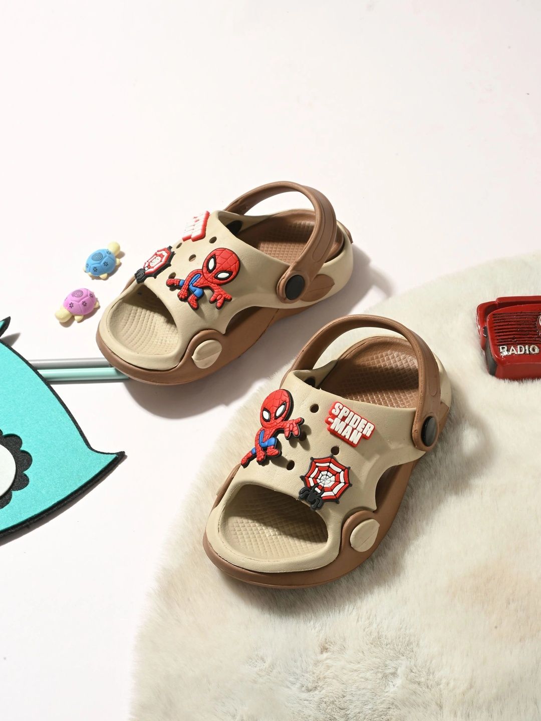 Miss & Chief Unisex Kids Clogs Sandals-picture-49