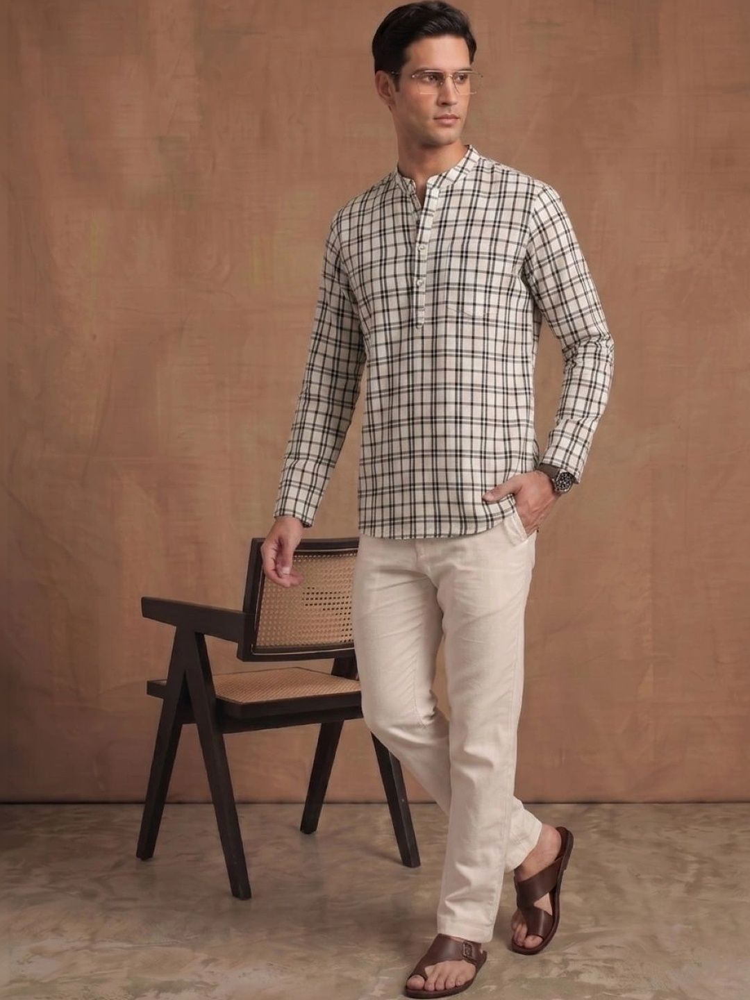Navibhu Men Checked Kurta-picture-22