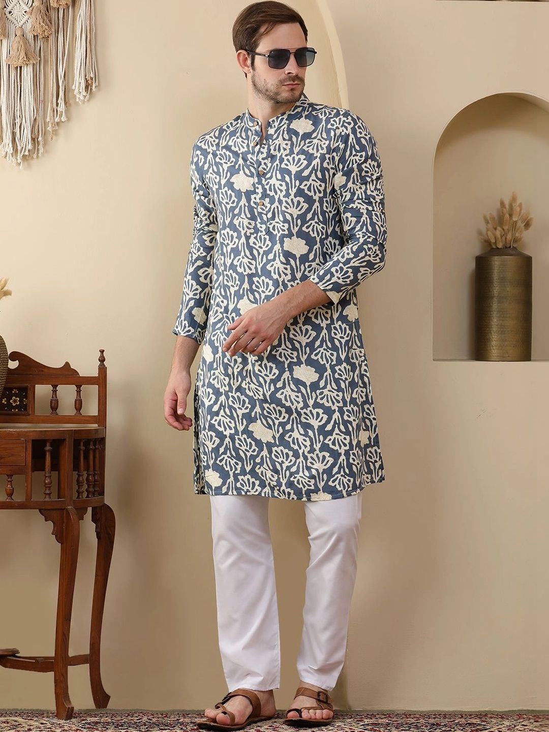 Anouk Men Floral Printed Indie Prints Kurta-picture-53