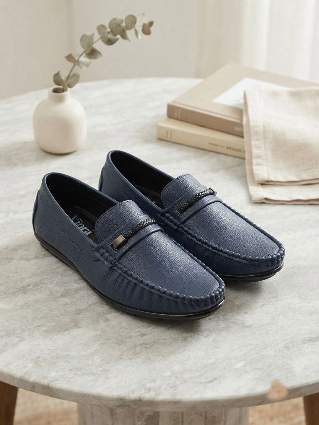 Viora Men Rubber Flip Flops-image-44