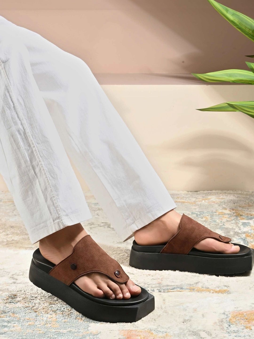 Roadster Men Thong Flip-Flops-image-43