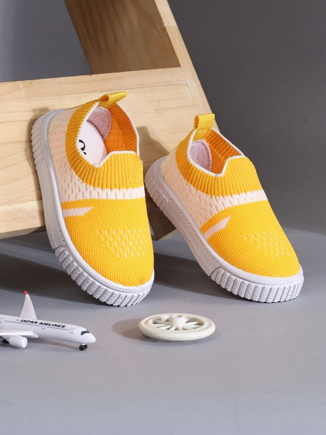 SCHOOZI Unisex Kids Colourblocked Sneakers-picture-37