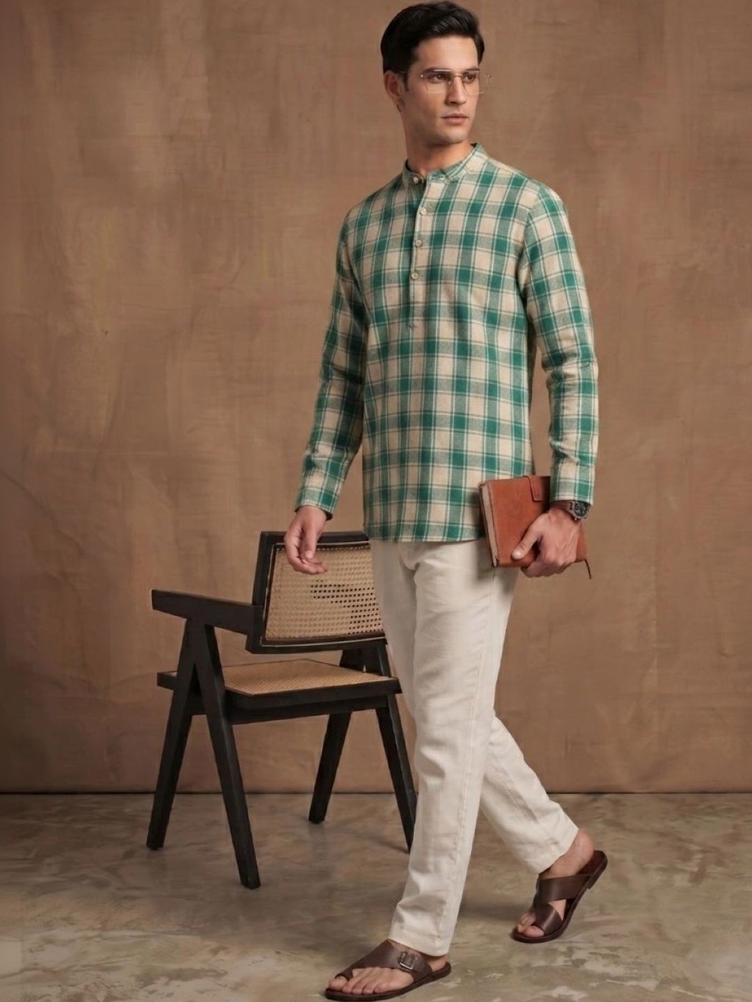Navibhu Men Checked Kurta-picture-21