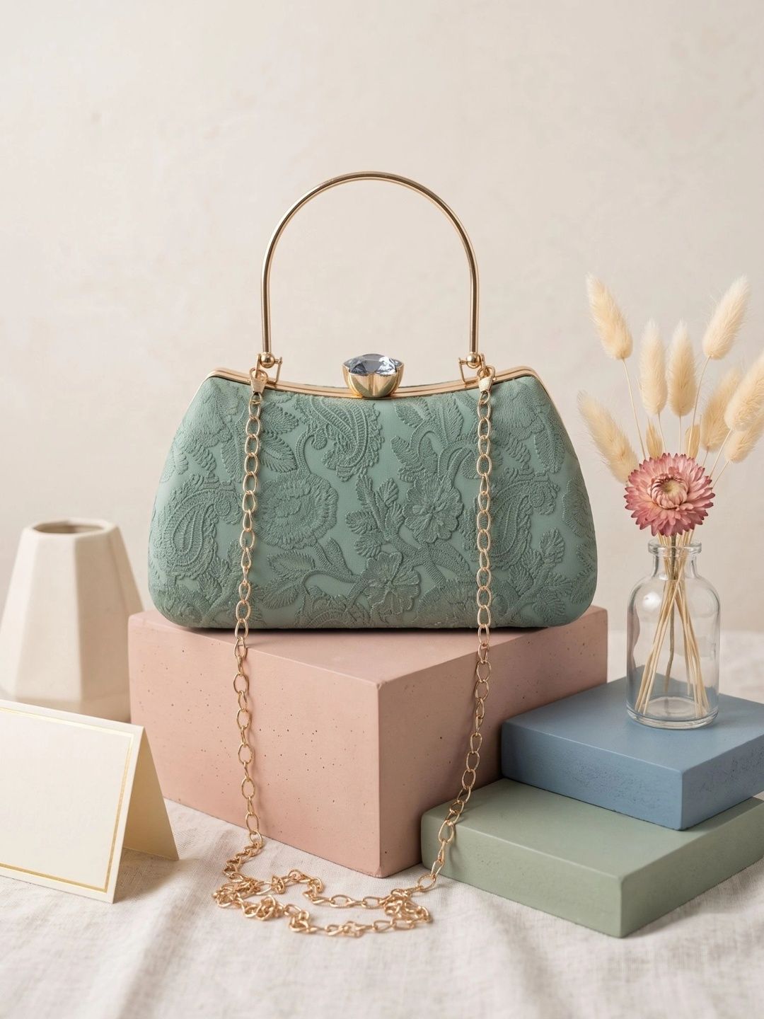MISHA Embroidered Box Clutch-picture-33