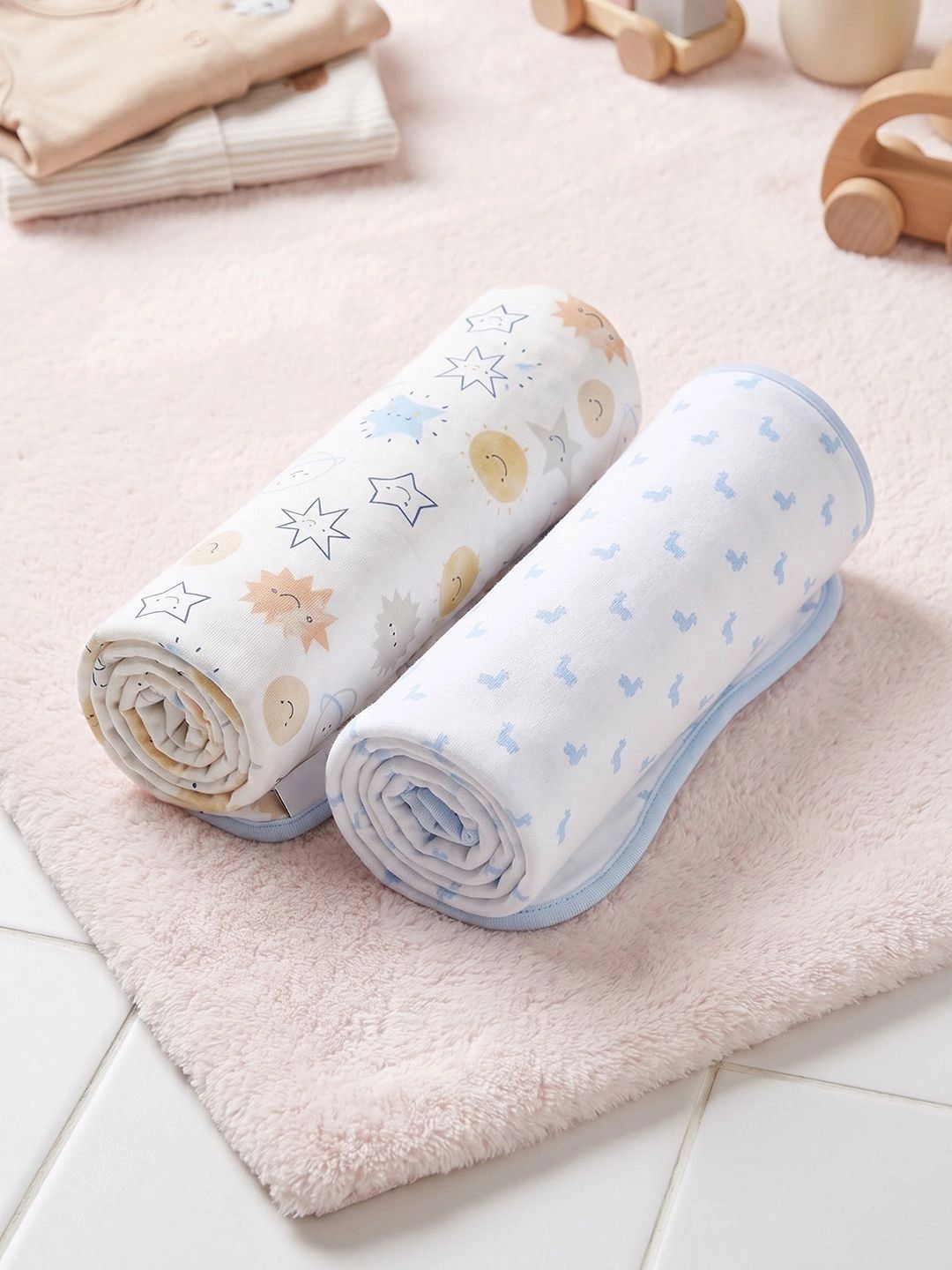 Lil Tomatoes Baby Pack Of 2 Printed Cotton Swaddle-image-2