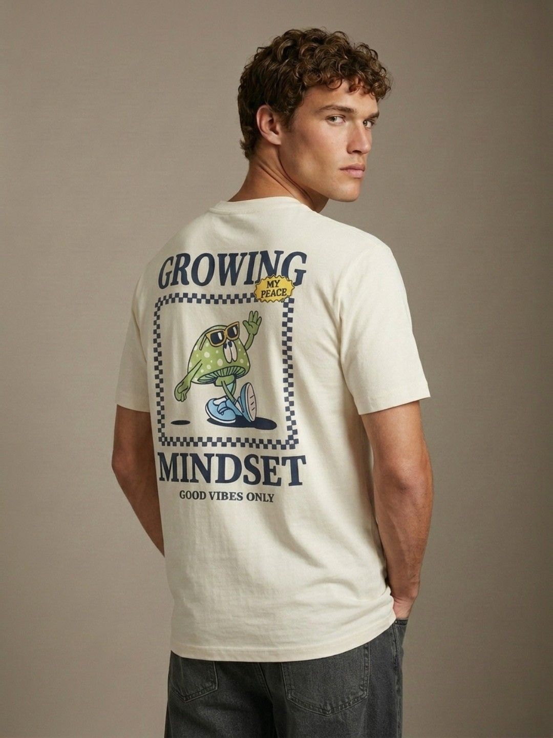 glitchez Graphic Printed T-shirt-picture-13