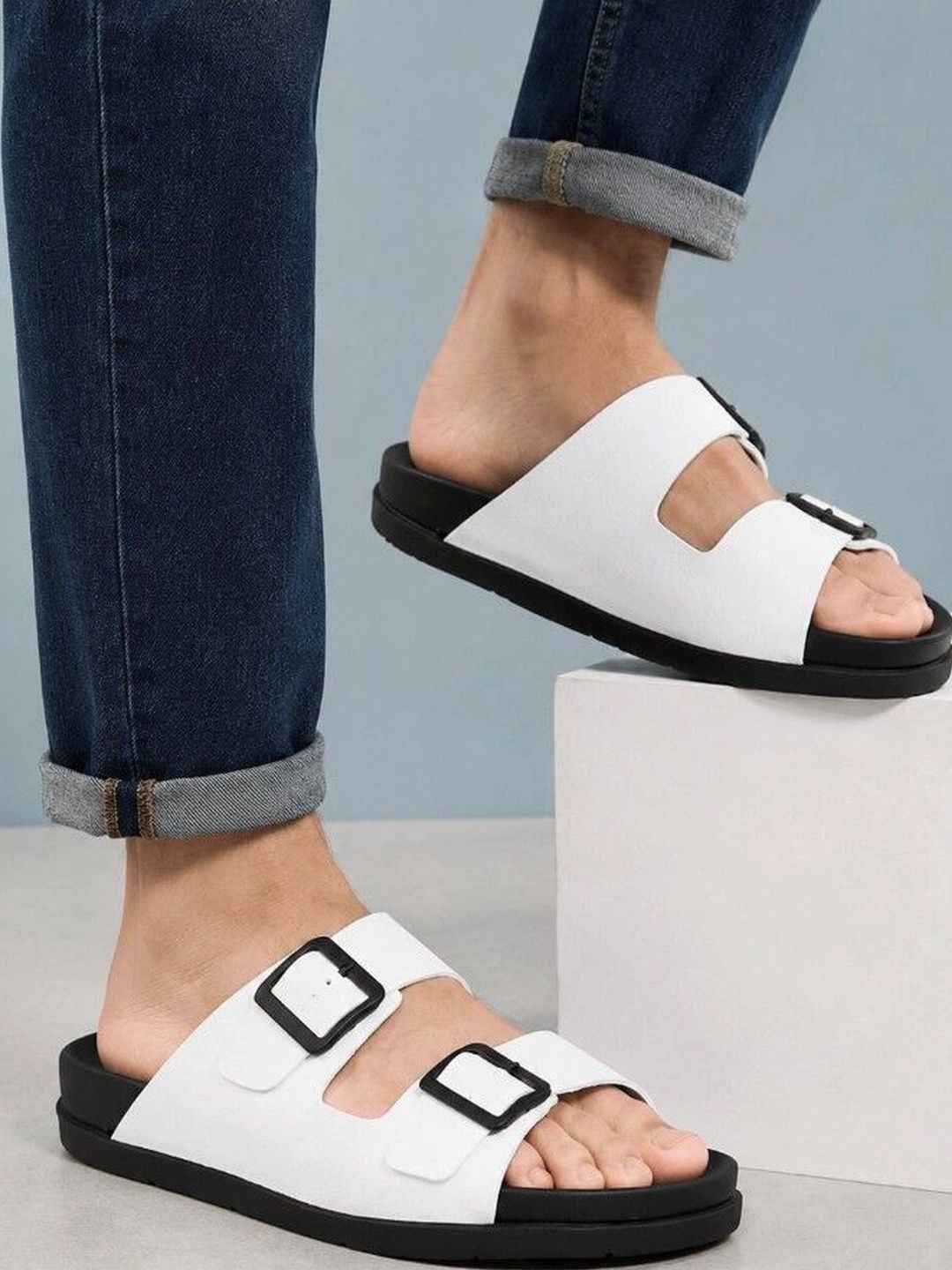 Roadster Men Comfort Sandals-picture-15
