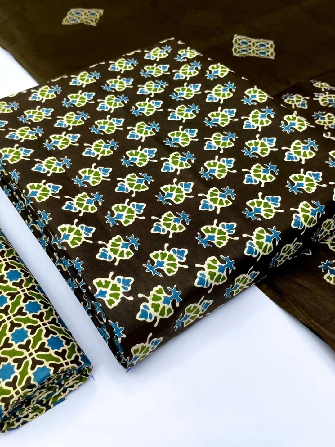 GLORY Printed Pure Cotton Unstitched Dress Material-image-15
