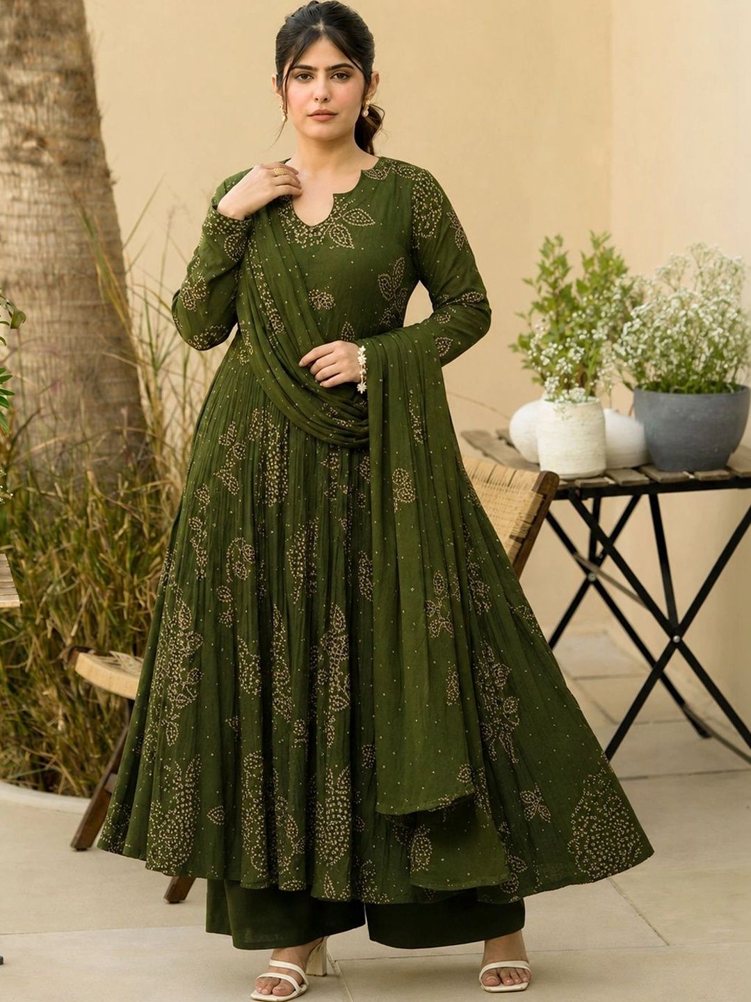 Anouk Women Floral Printed Regular Kurta with Palazzos & With Dupatta-picture-45