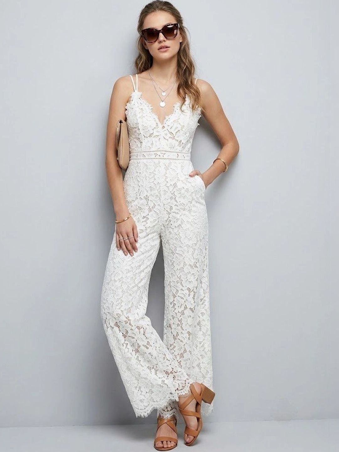 Suo Basic Jumpsuit with Lace Inserts-picture-39
