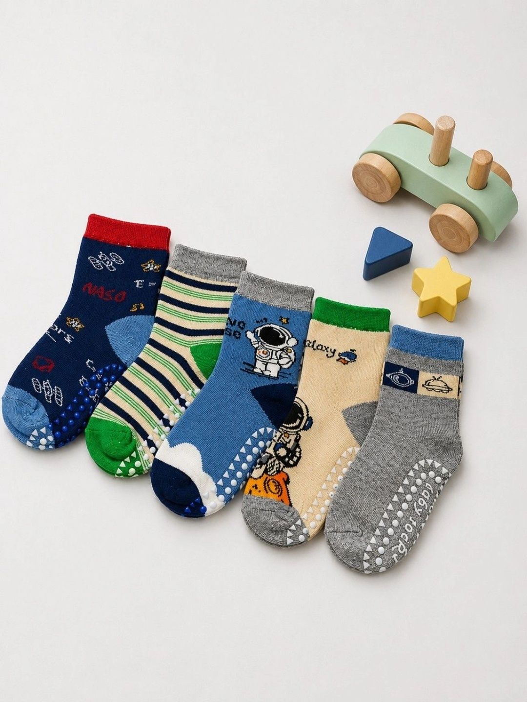 BAESD Kids Pack Of 5 Assorted Patterned Ankle Length Socks-image-20
