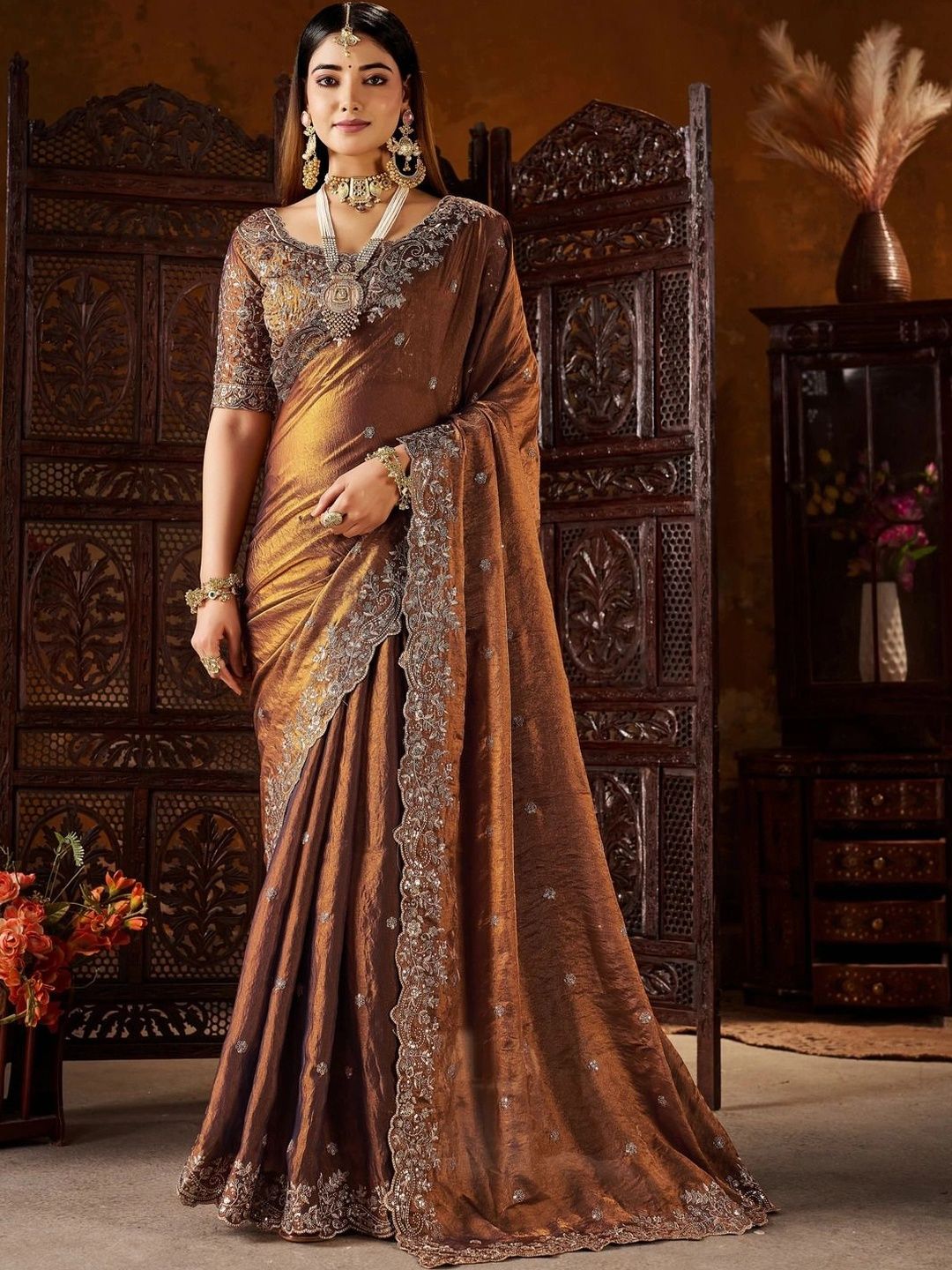 Sangria Floral Embroidered Silk Blend Saree-picture-36