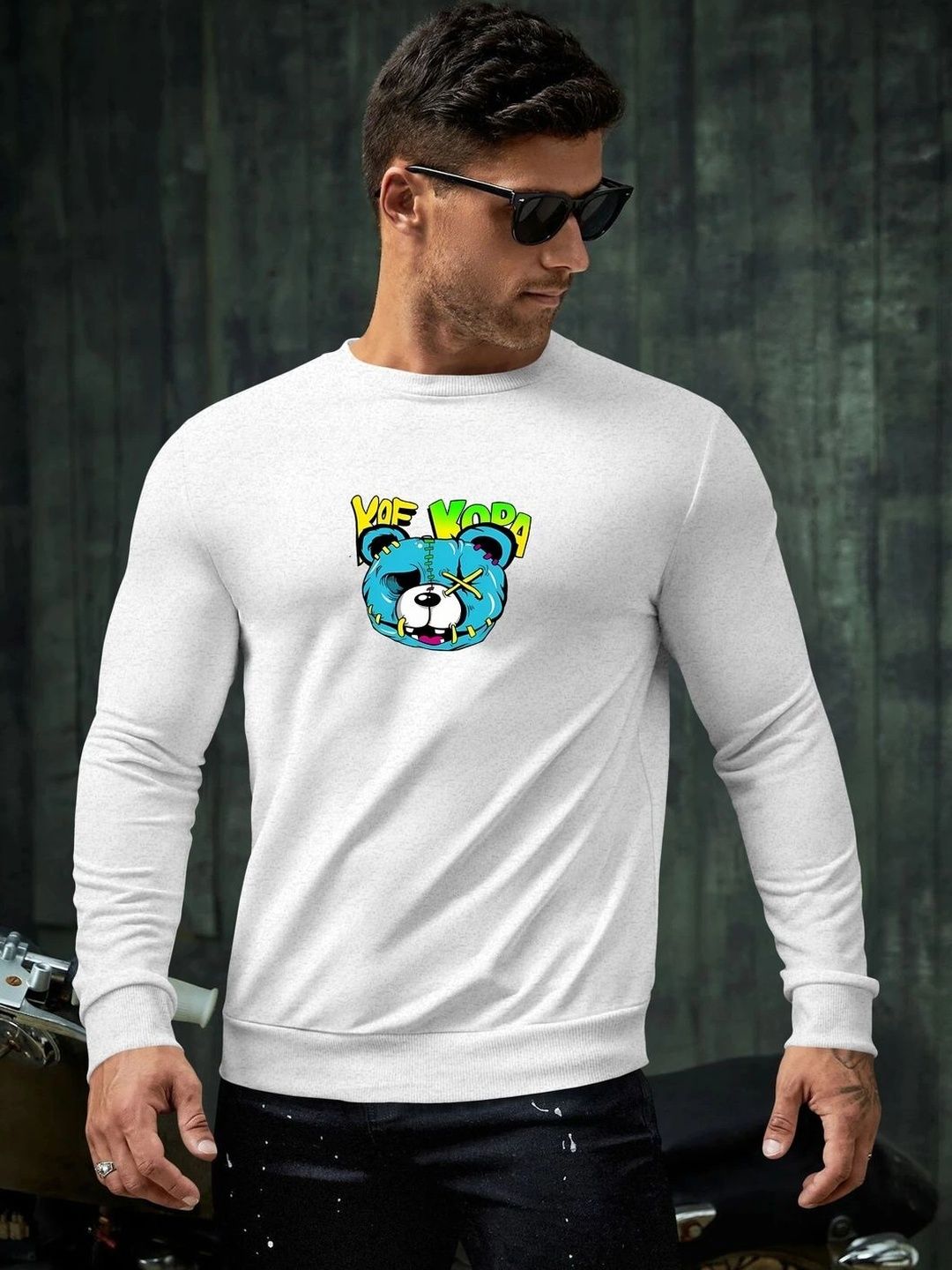 Triptee Men Graphic Printed Sweatshirt-picture-12