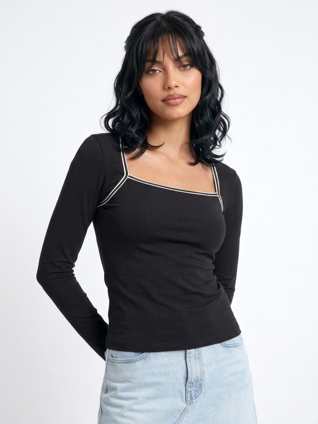 glitchez Solid Square Neck Long Sleeves Fitted Top-picture-55