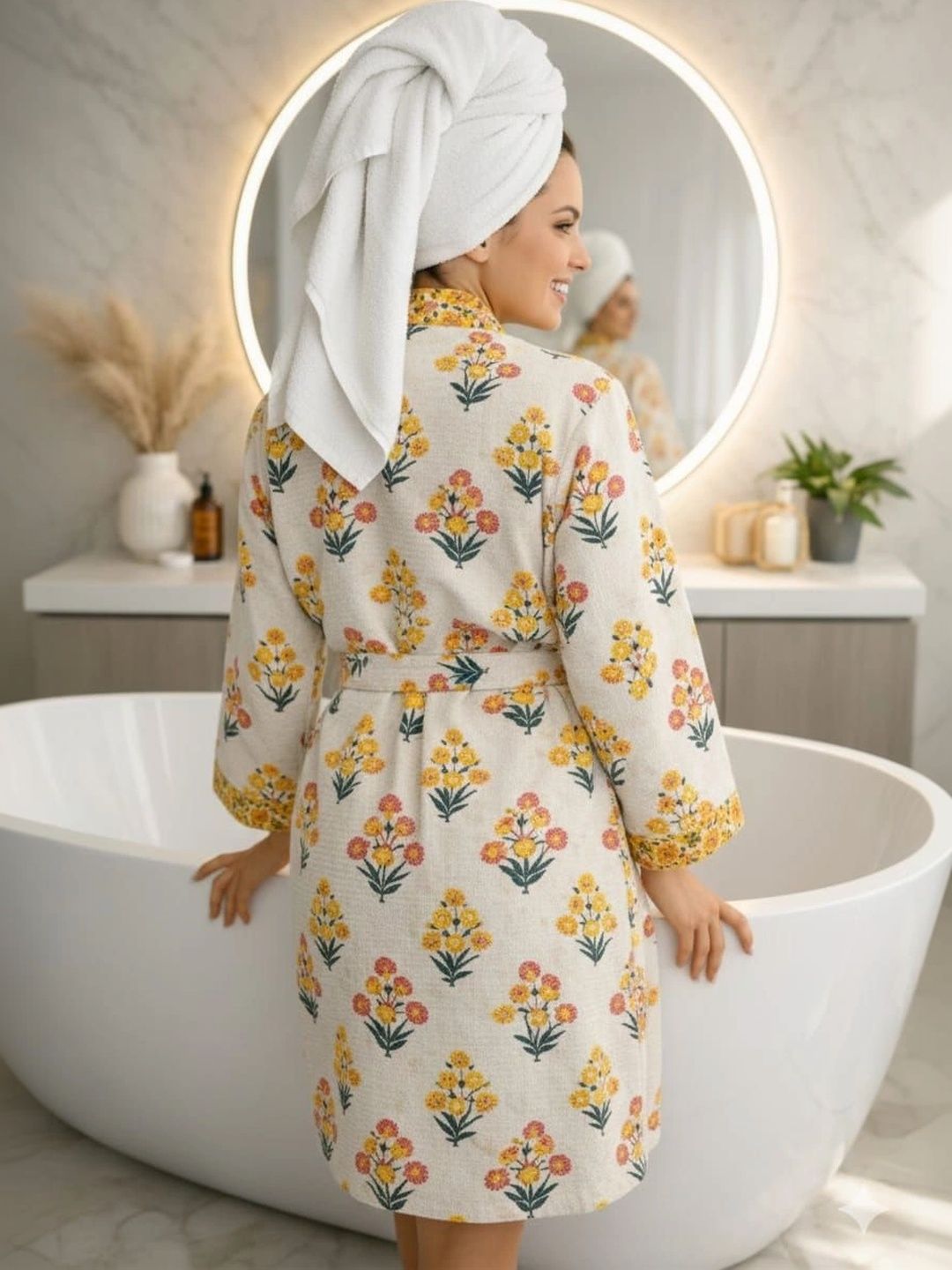 CHICERY Printed Knee Length Bath Robe & Wraps-picture-38