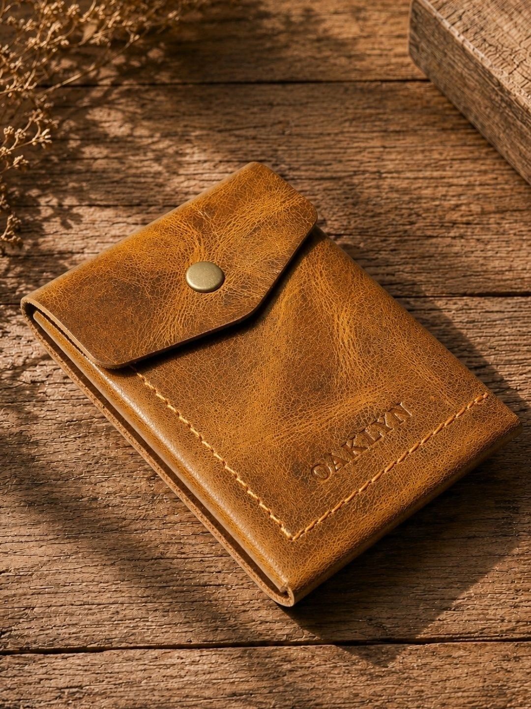 OAKLYN Men Textured Leather Card Holder-picture-54