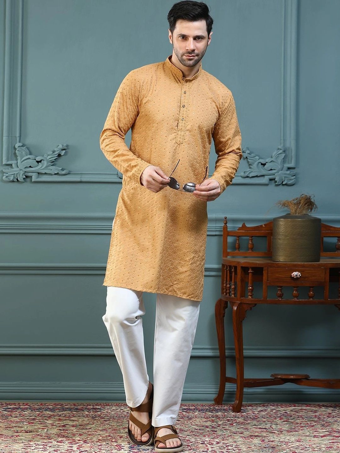 ALMORA Men Embroidered Sequinned Handloom Kurta-picture-33