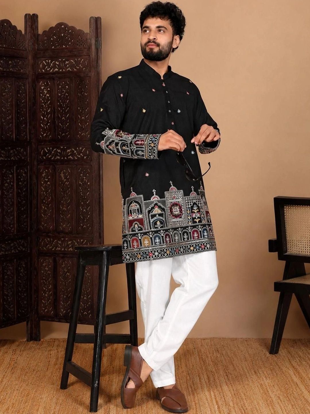 House of Pataudi Men Embroidered Thread Work Kurta-picture-29