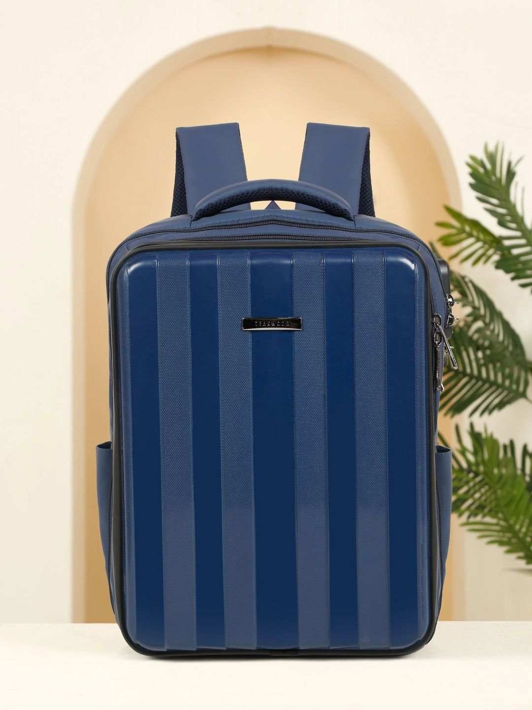 Teakwood Leathers Unisex Striped Contrast Detail Backpack-image-1