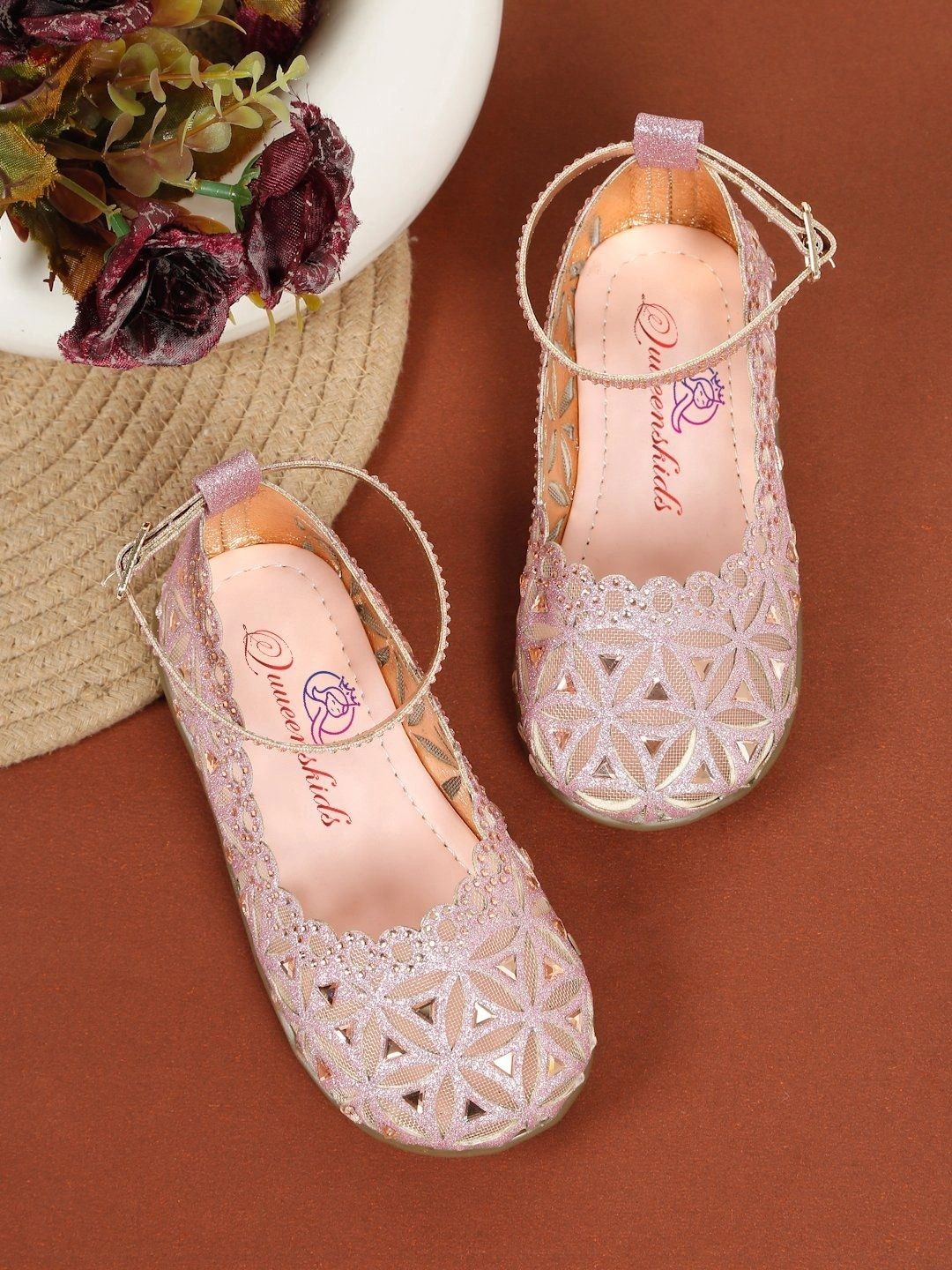 Quueenskids Round Toe Slip-On Ballerinas-picture-49
