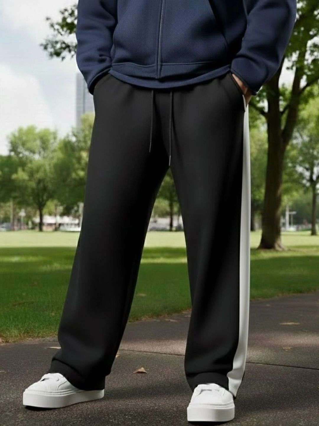 Daphne Maurier Men Regular Fit Colourblocked Training Track Pants-picture-54